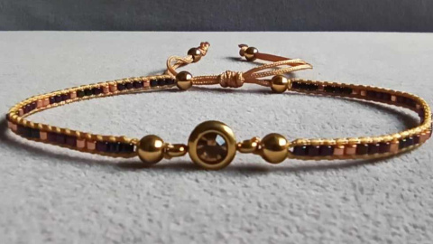 Różowy zestaw bransoletek tkanych Rose Secrets Różowy zestaw bransoletek tkanych Rose Secrets