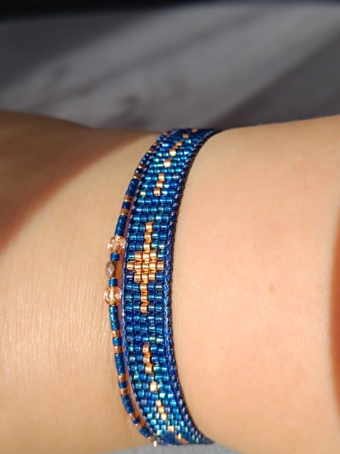 Zestaw trzech bransoletek tkanych z koralików - Lunea